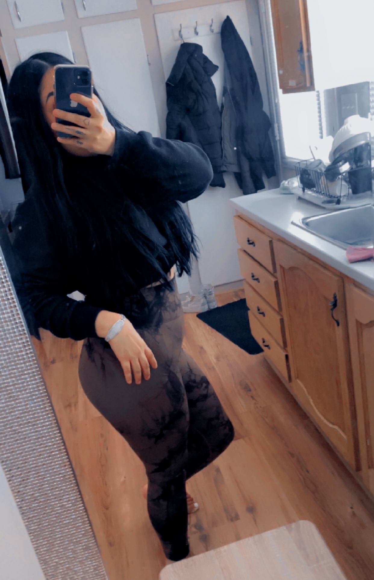 Tinder profile picture for @jazmin
