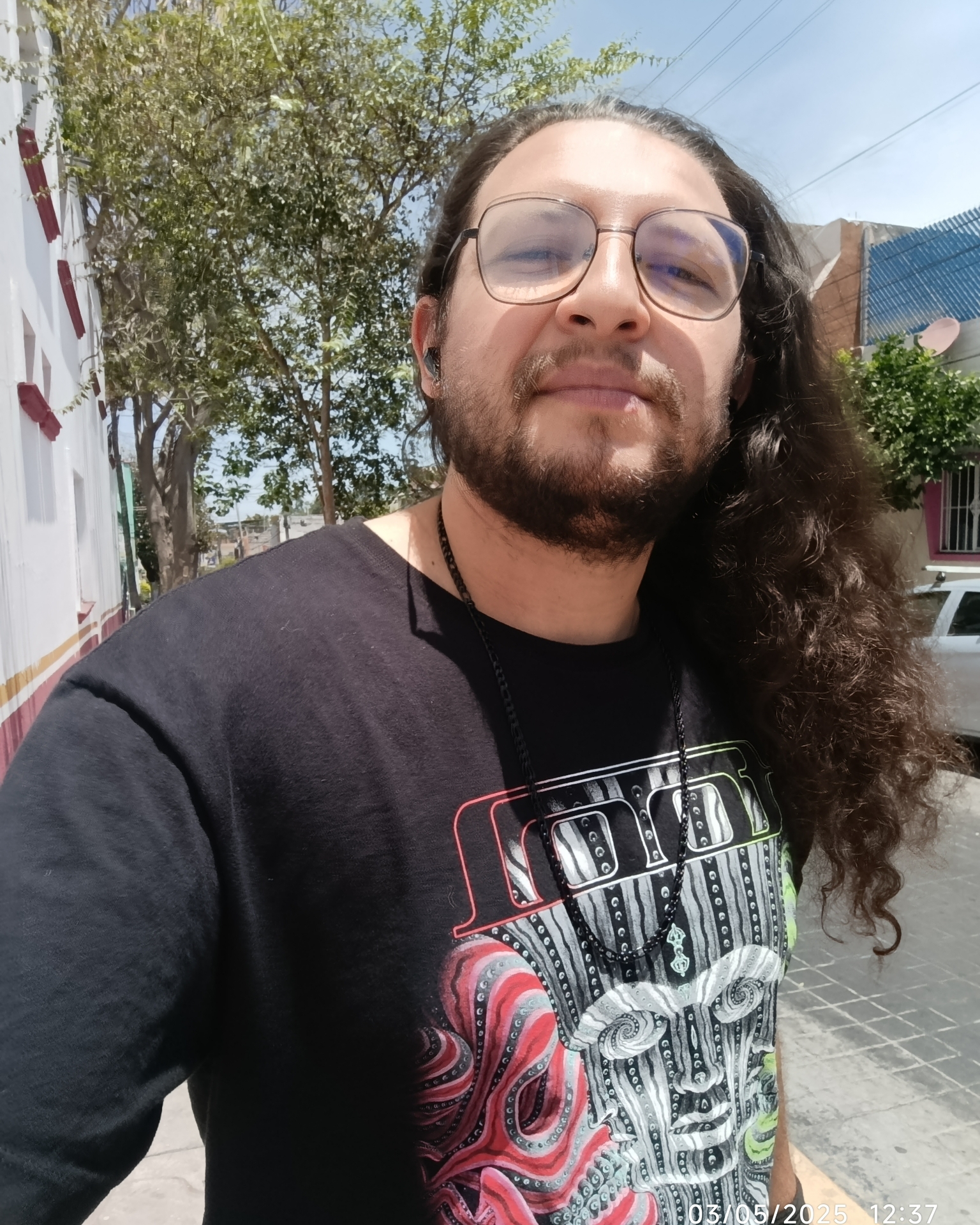 Tinder profile picture for @neri