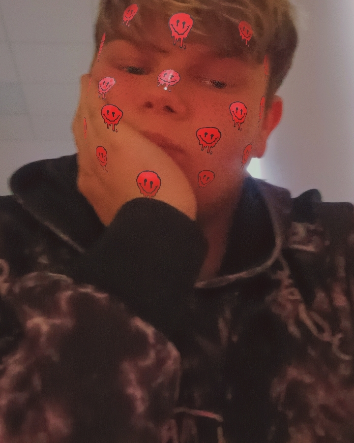 Tinder profile picture for @nikodem