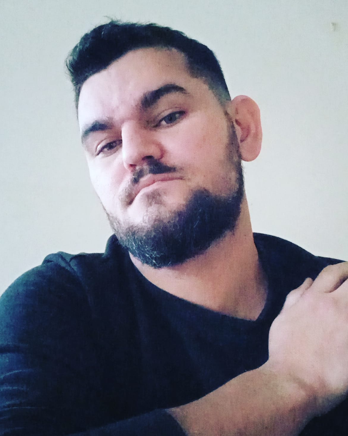 Tinder profile picture for @jailson