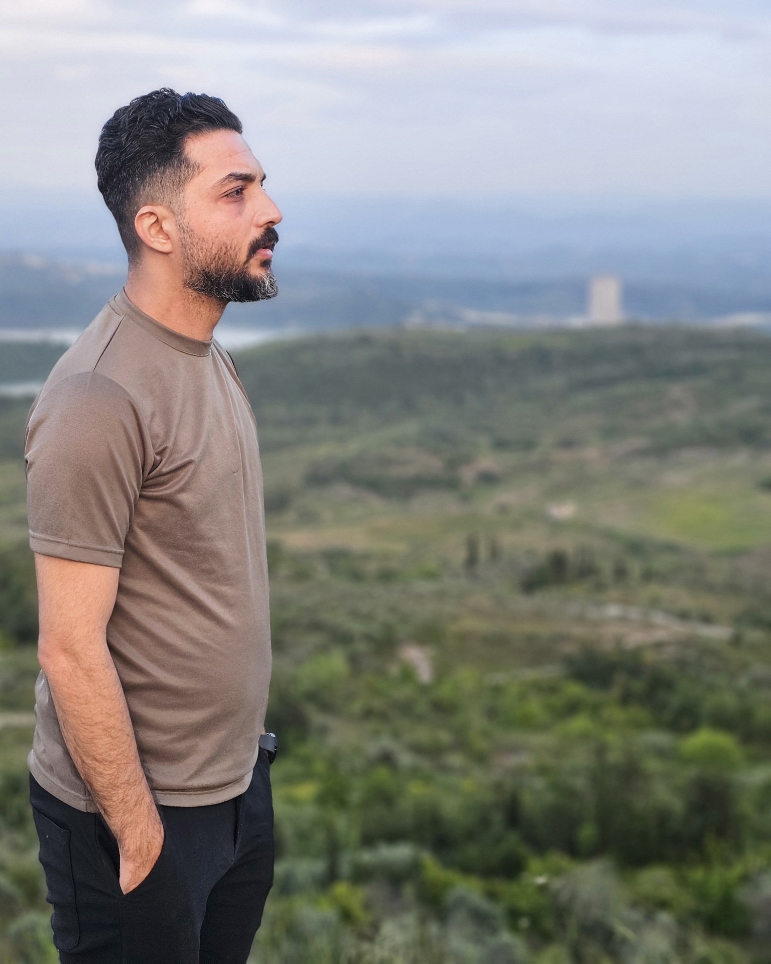 Tinder profile picture for @baghdad