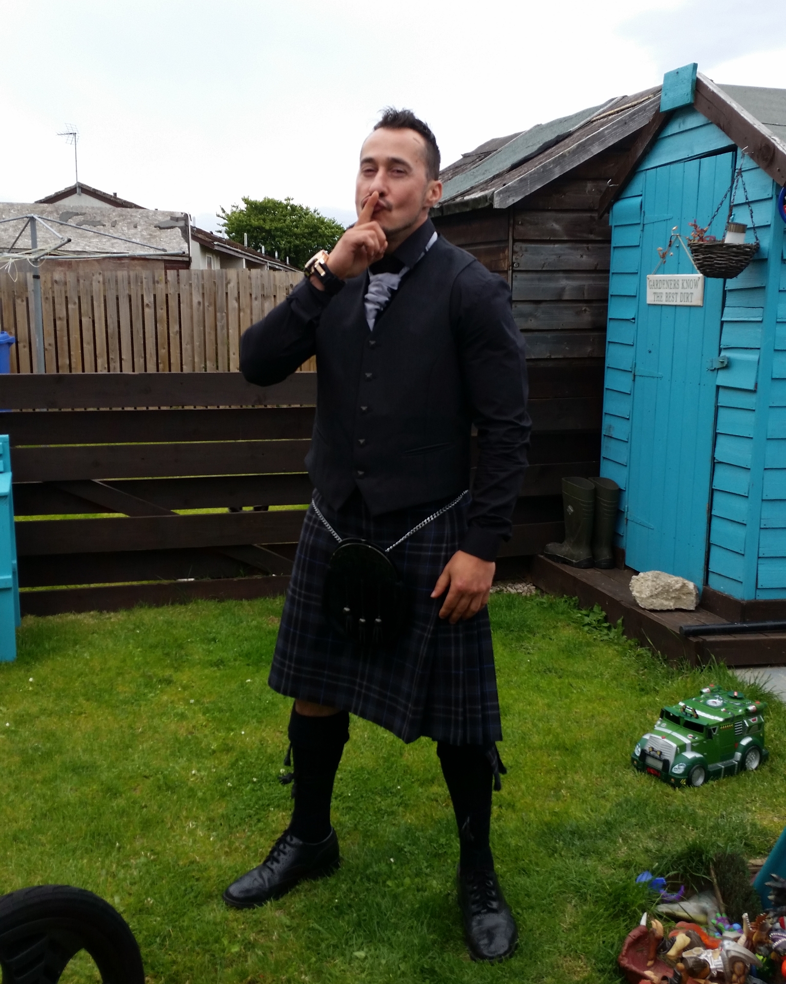 Tinder profile picture for @silk