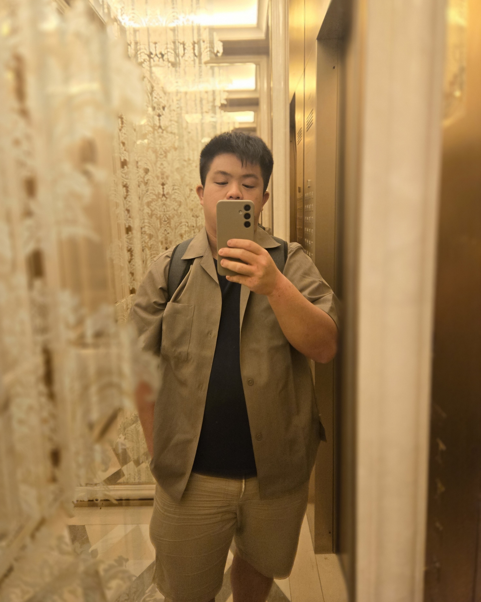 Tinder profile picture for @selwyn