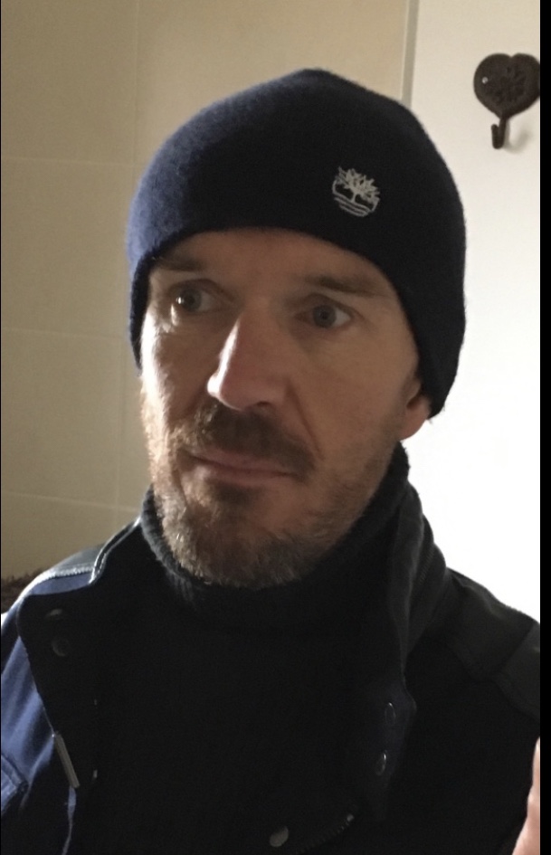 Tinder profile picture for @humph
