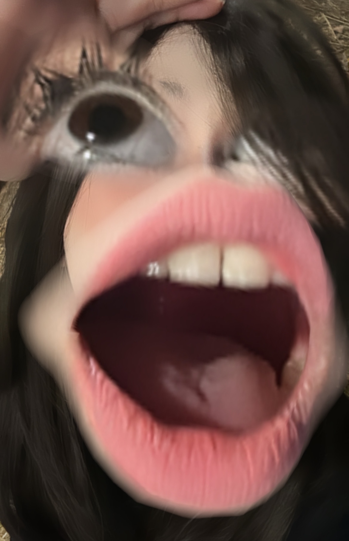 Tinder profile picture for @nxnx