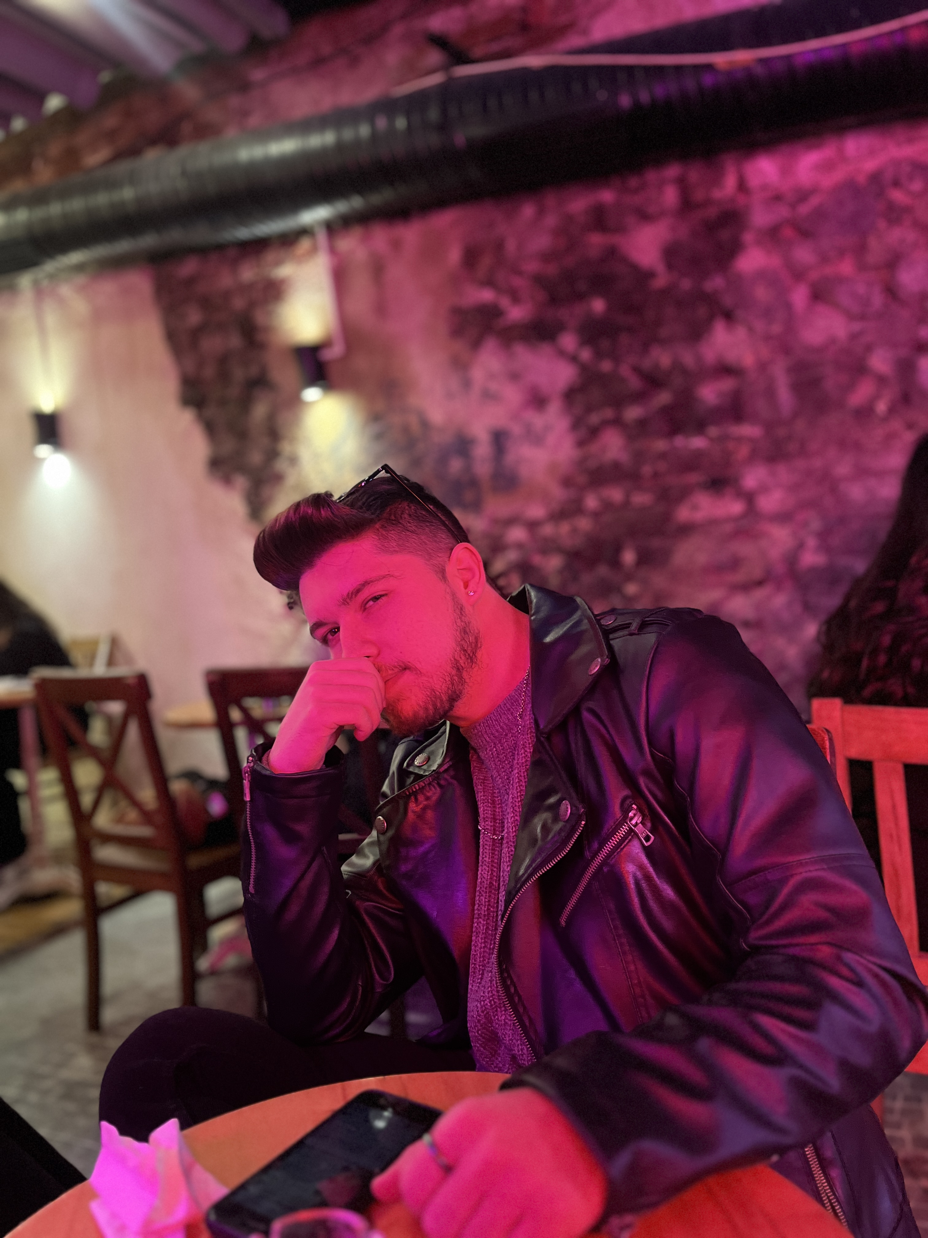 Tinder profile picture for @aimless