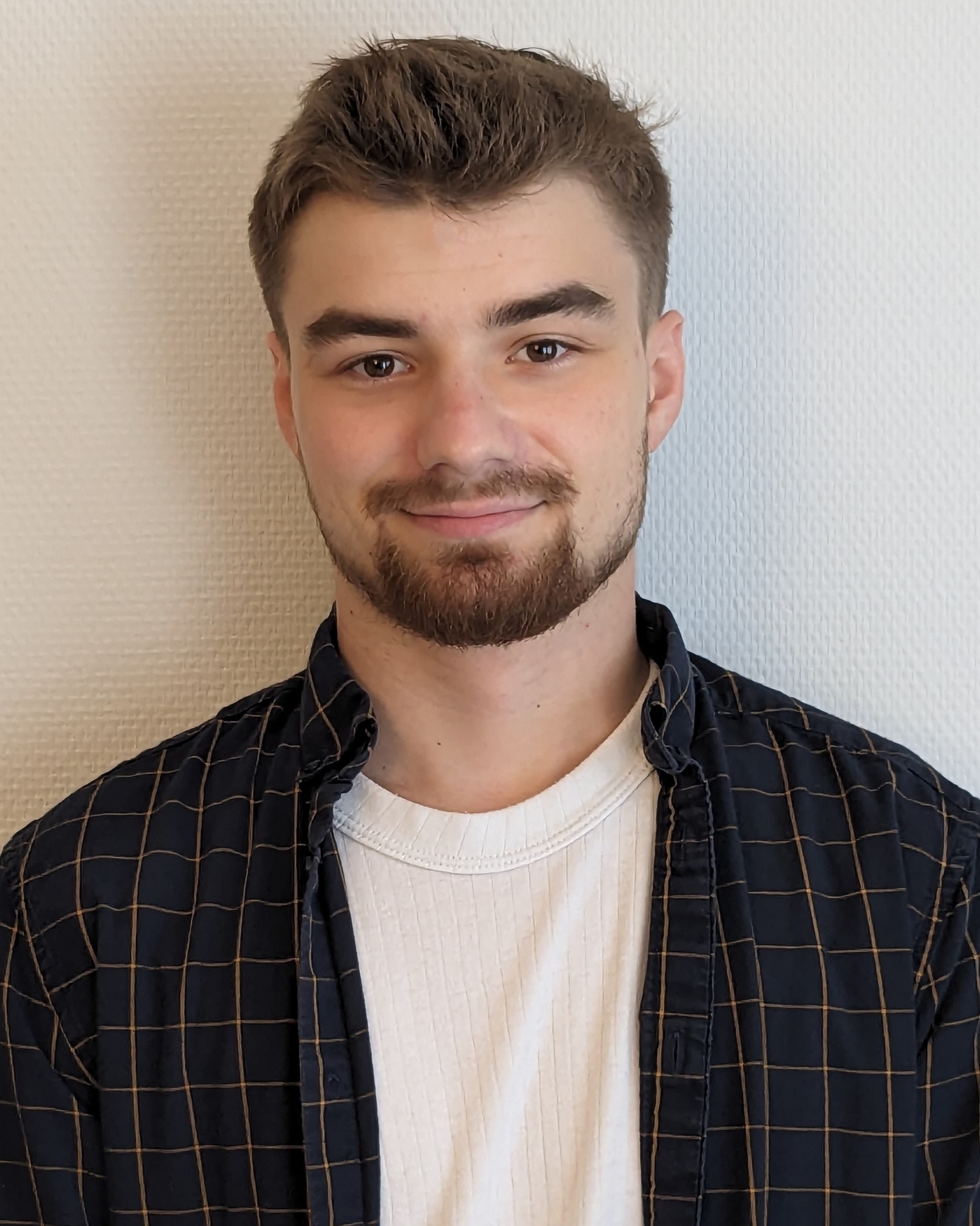 Tinder profile picture for @keven