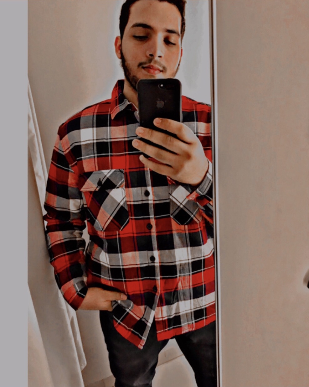 Tinder profile picture for @moashraff