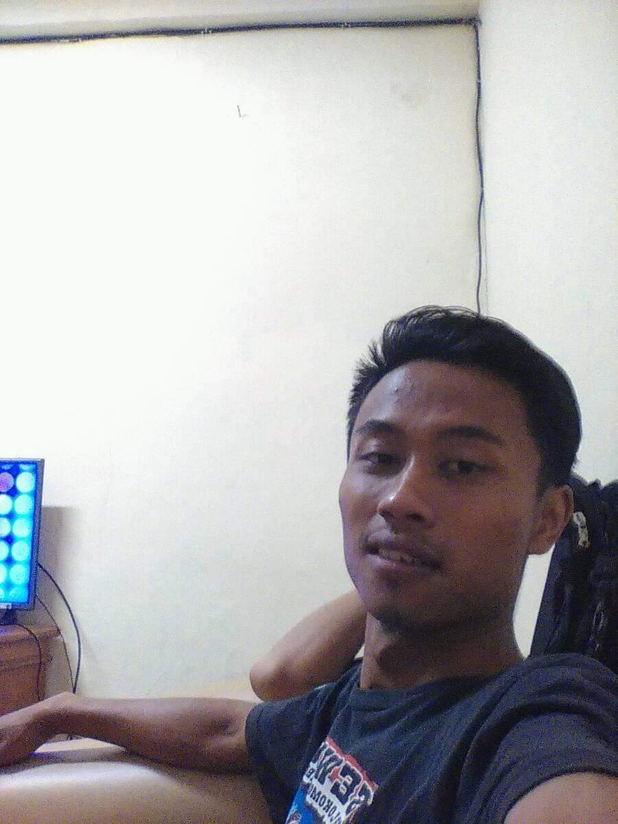Tinder profile picture for @setiadi