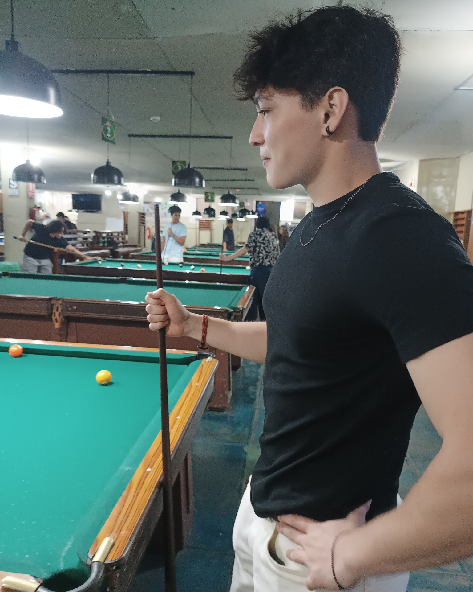 Tinder profile picture for @kayn