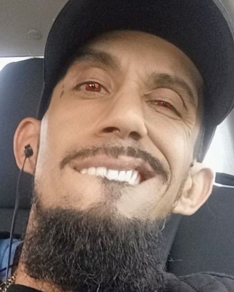 Tinder profile picture for @roleplay