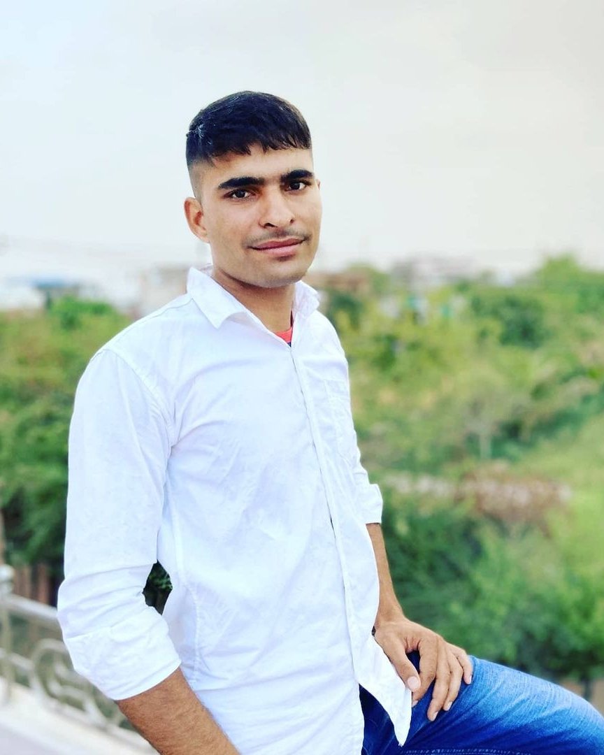 Tinder profile picture for @shyam