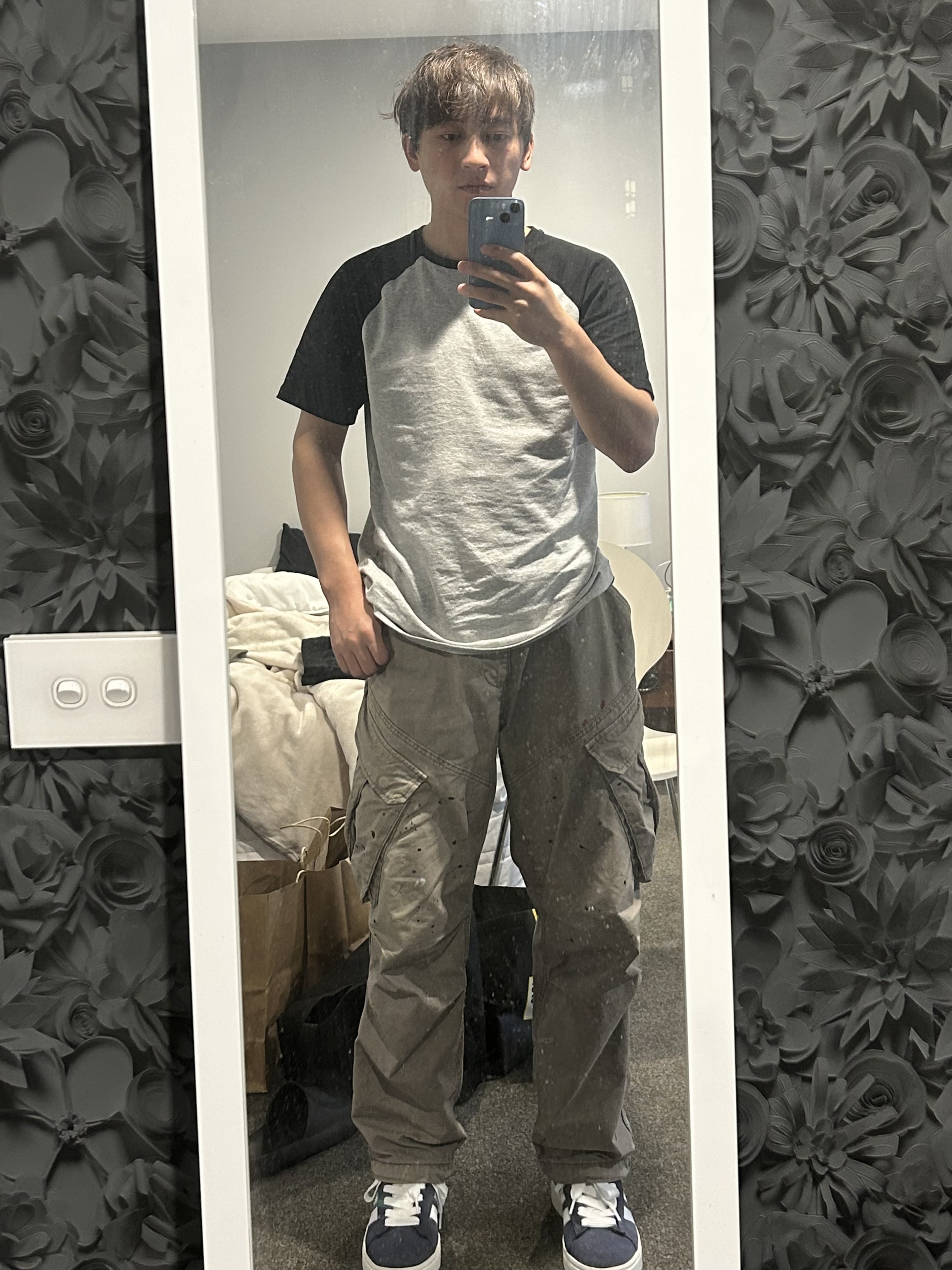 Tinder profile picture for @leooo