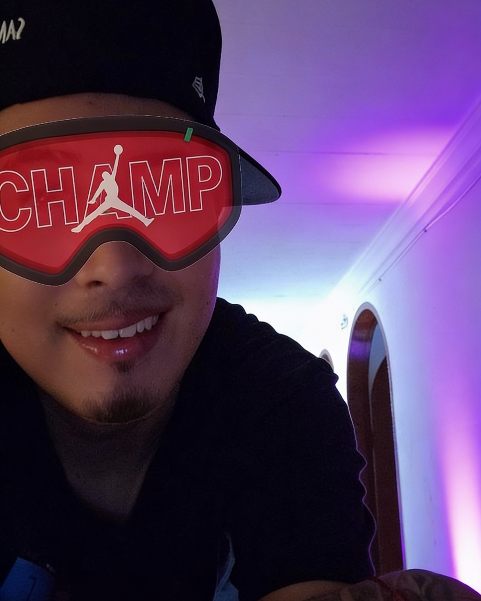 Tinder profile picture for @salud