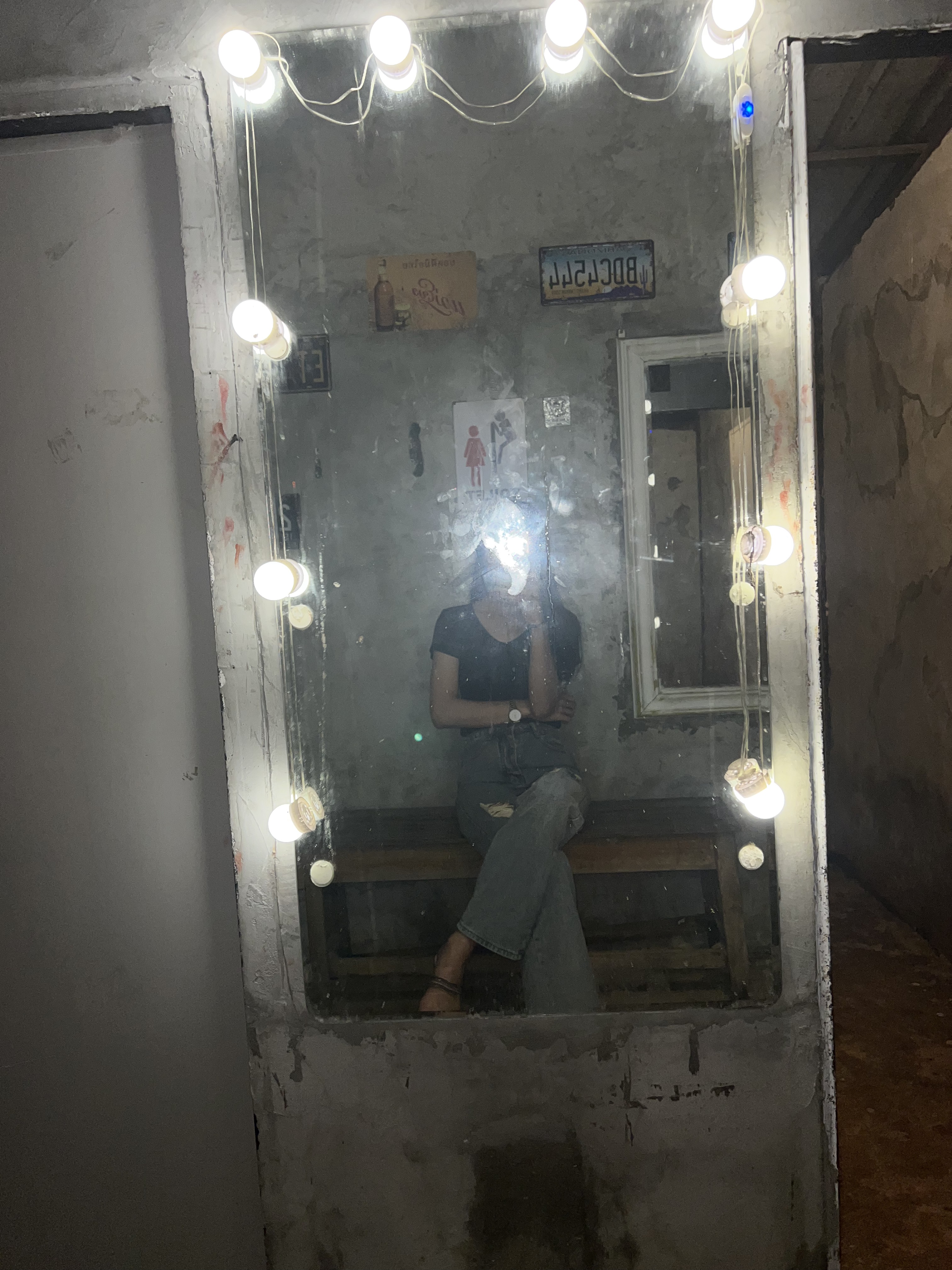 Tinder profile picture for @pee