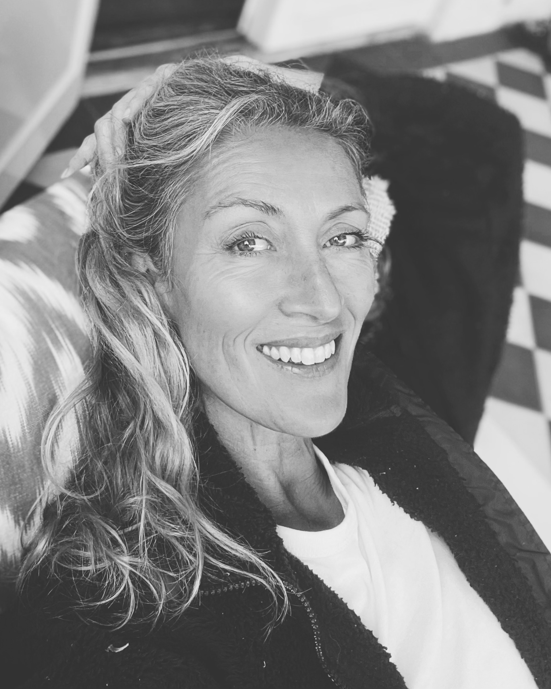 Tinder profile picture for @lovisa