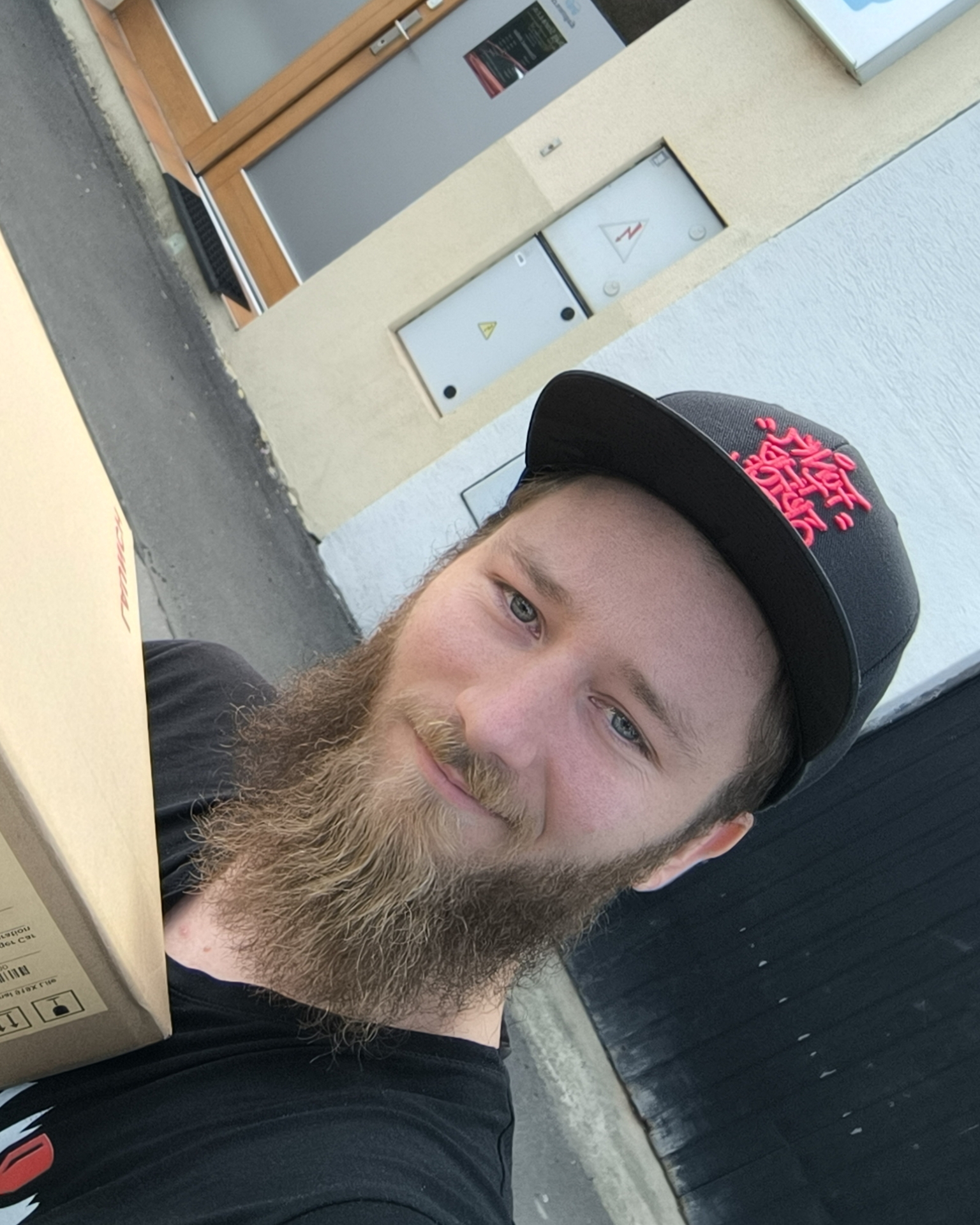 Tinder profile picture for @evil