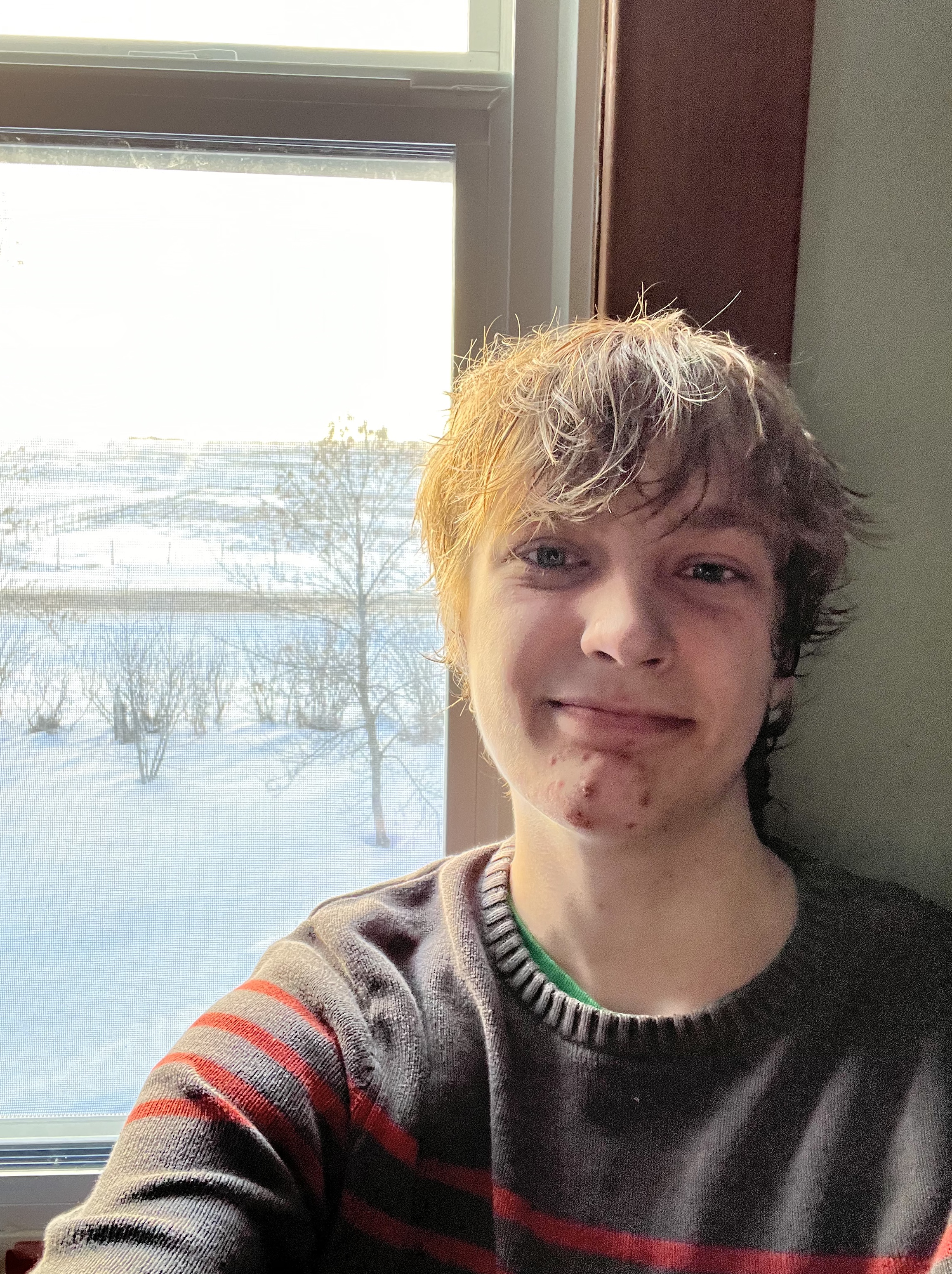 Tinder profile picture for @mardi