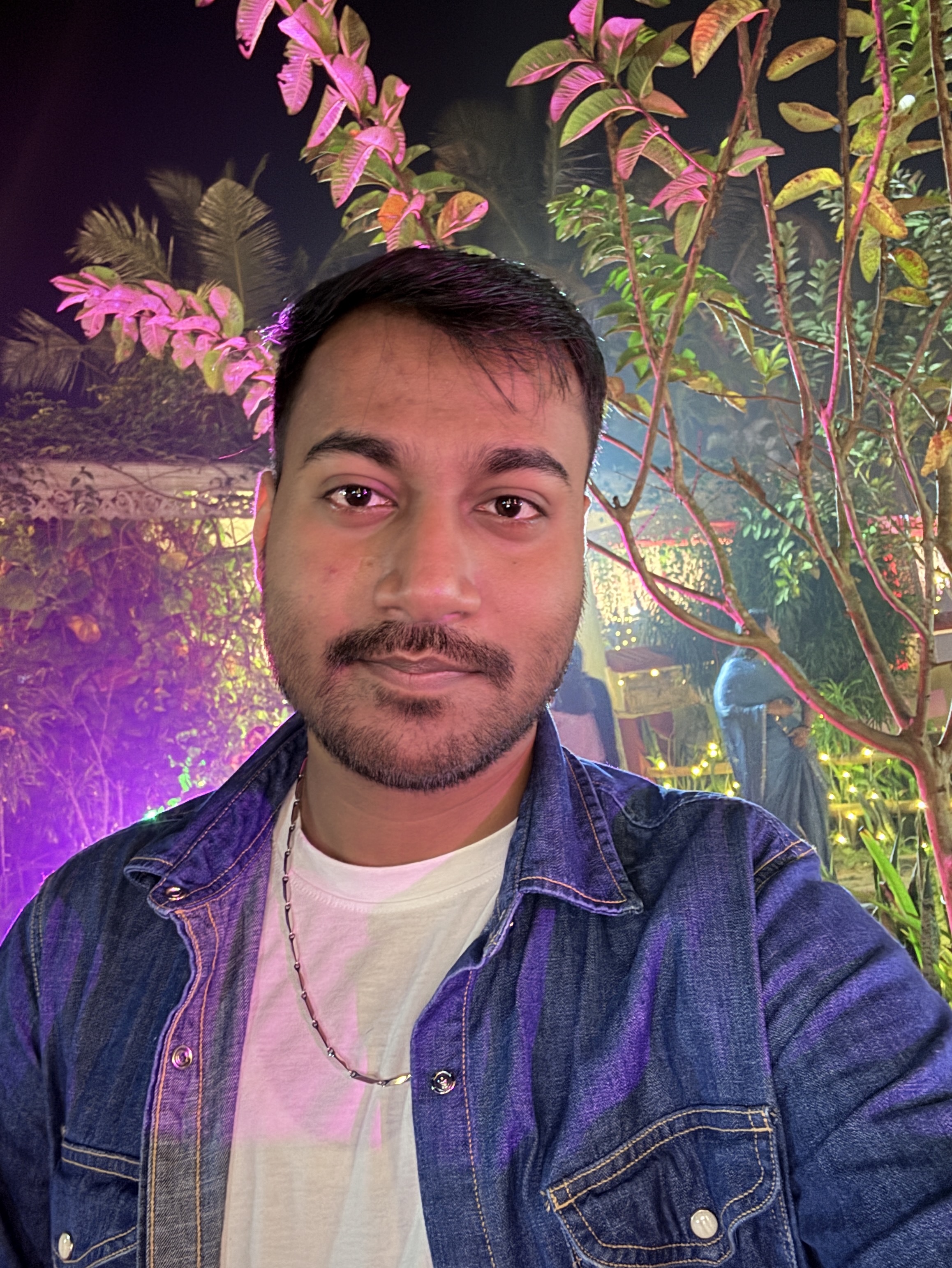 Tinder profile picture for @niten