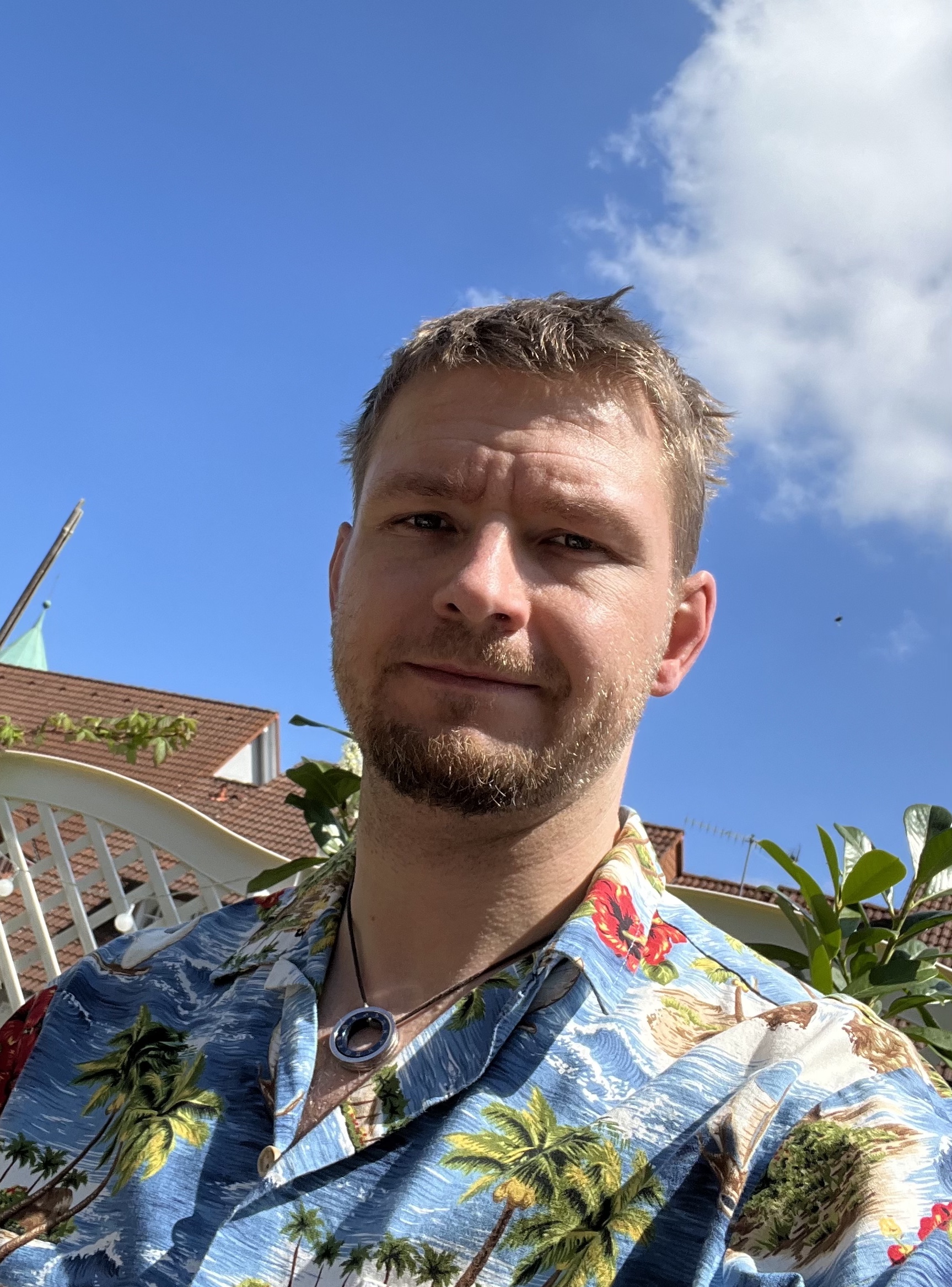Tinder profile picture for @firefly