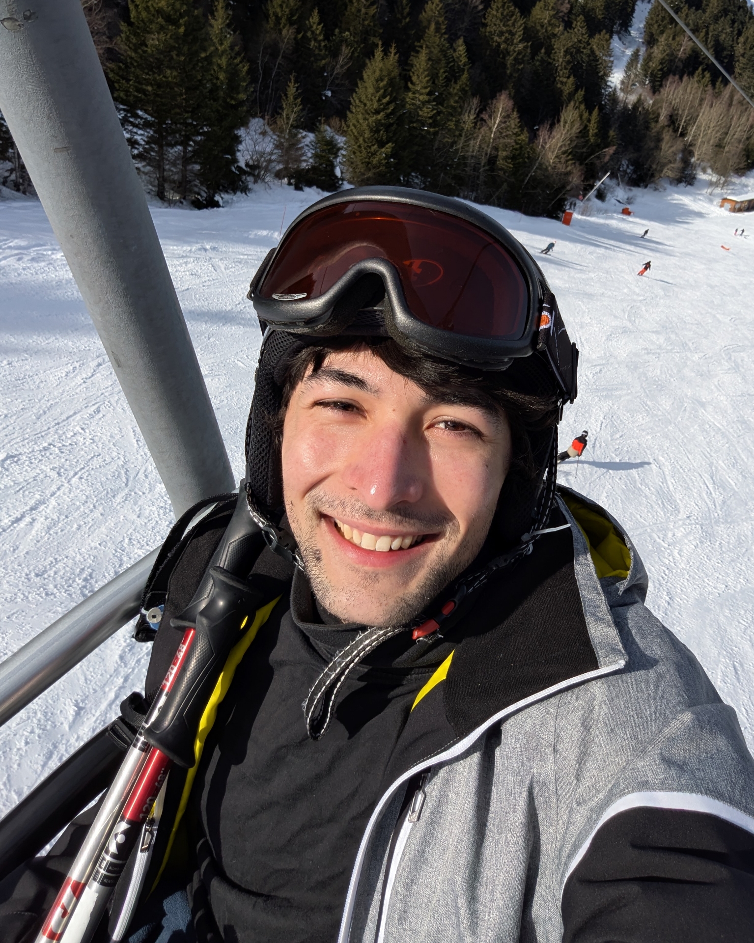 Tinder profile picture for @engage