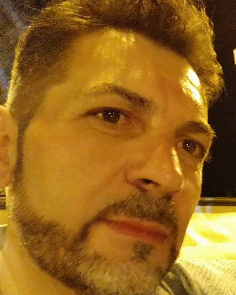 Tinder profile picture for @scatter