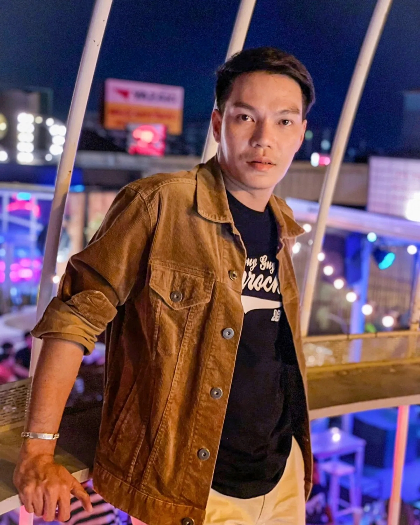 Tinder profile picture for @off