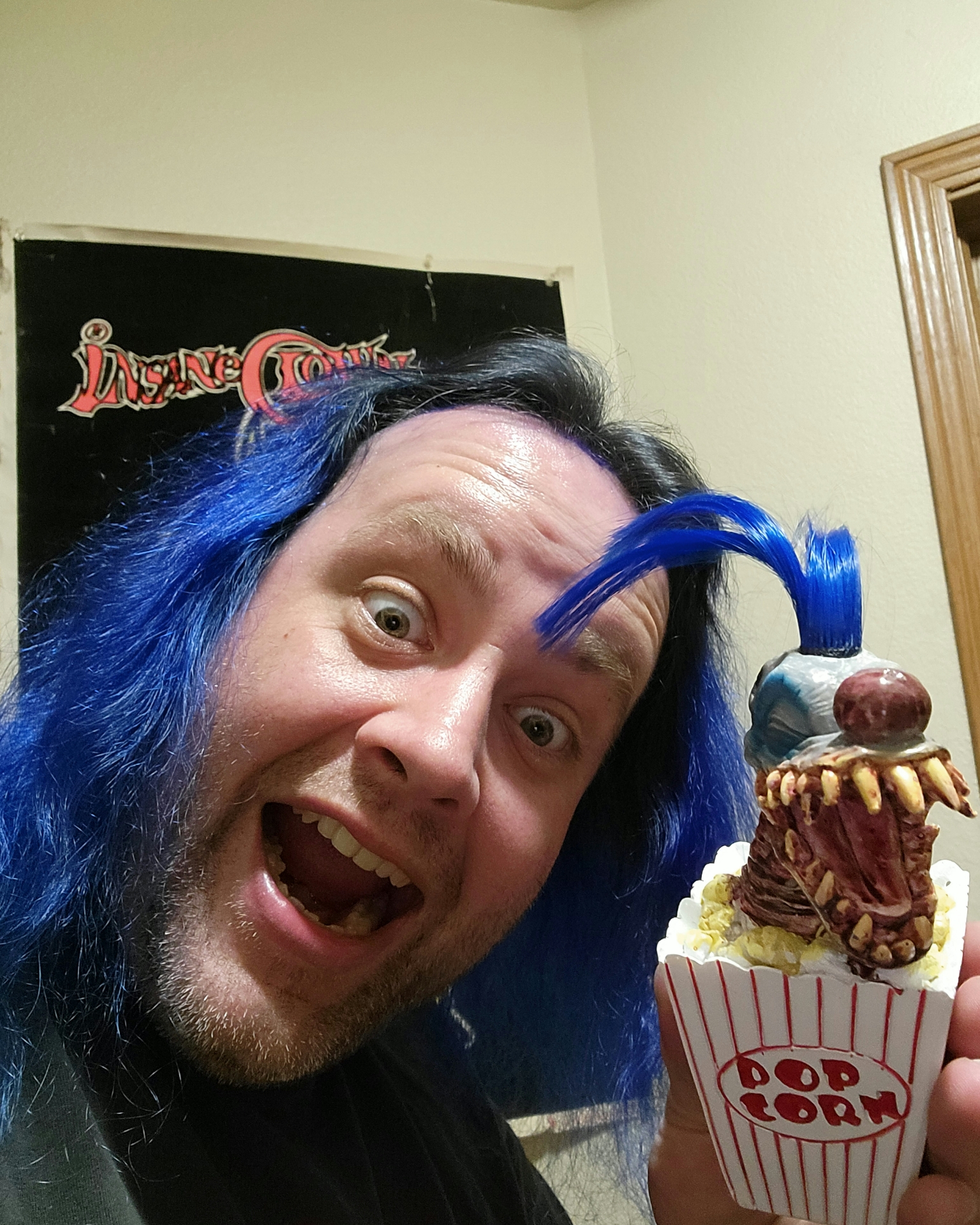 Tinder profile picture for @clown