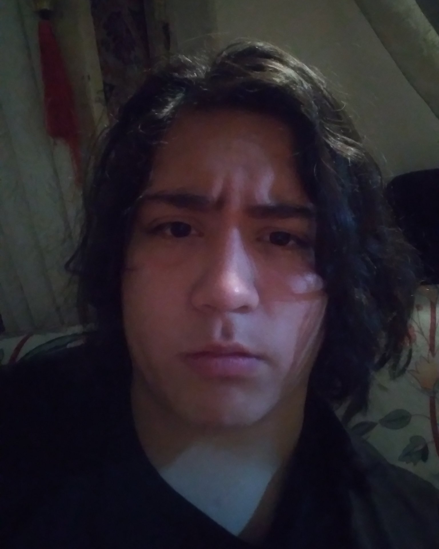 Tinder profile picture for @vixo