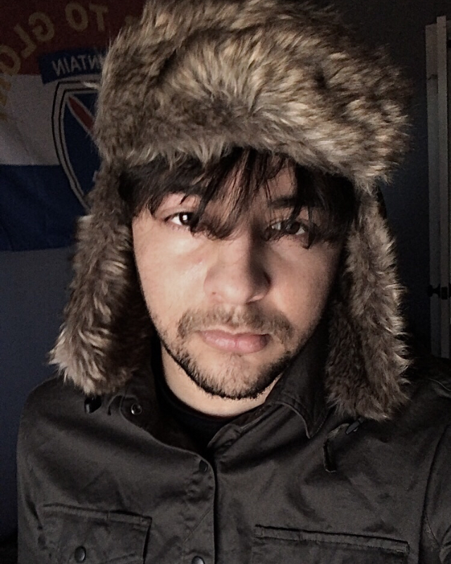 Tinder profile picture for @guillotine