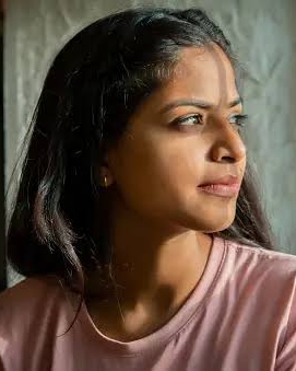Tinder profile picture for @suvidha