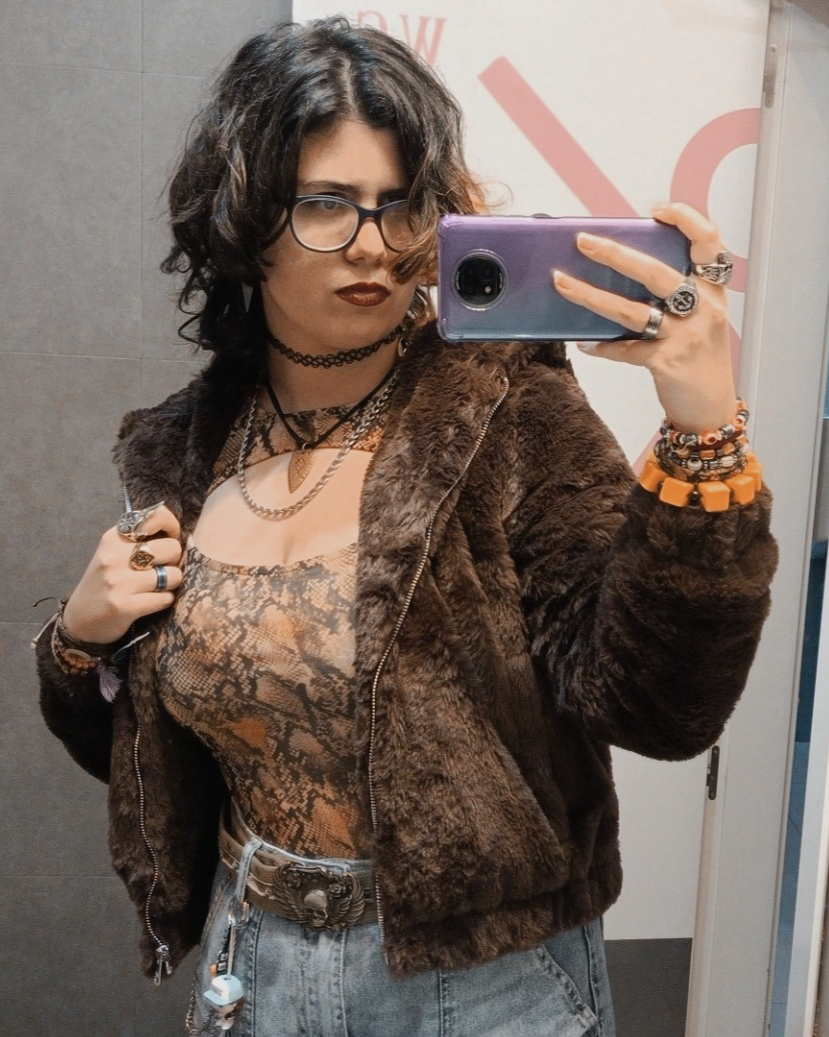 Tinder profile picture for @neve