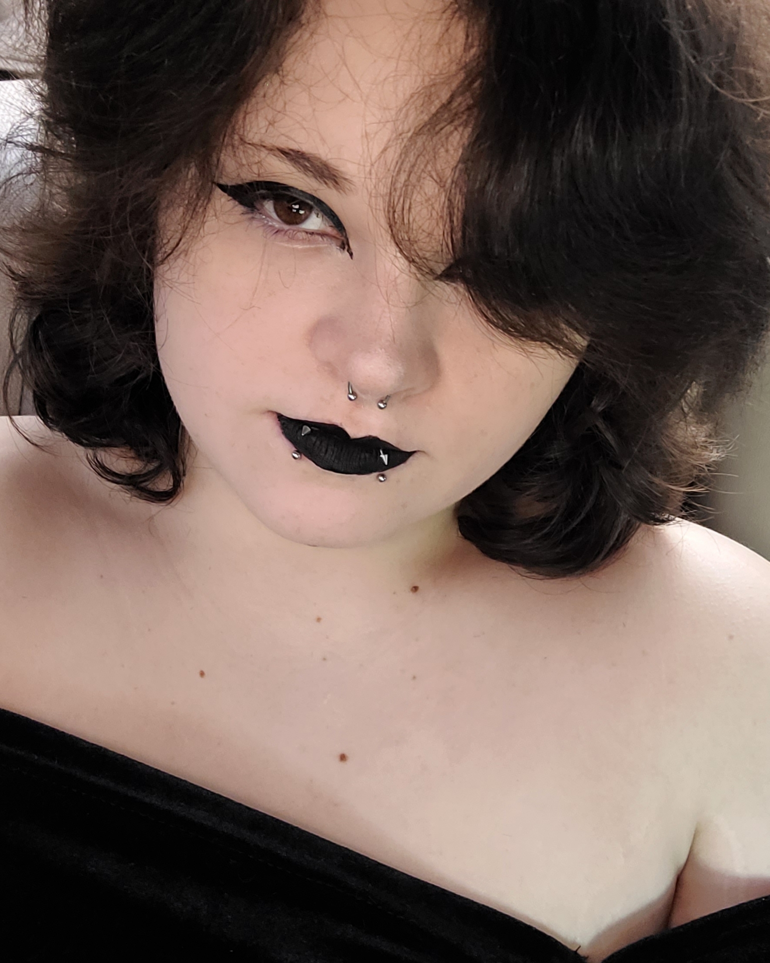 Tinder profile picture for @autumn