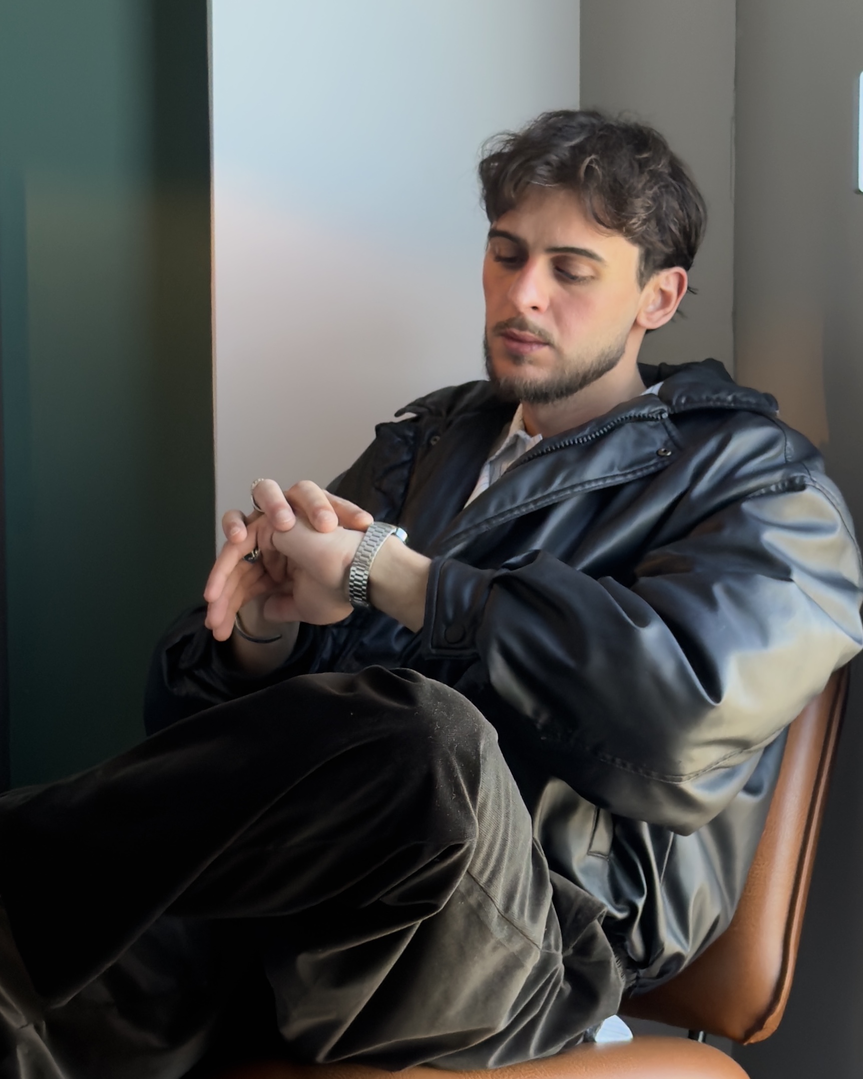 Tinder profile picture for @supernova
