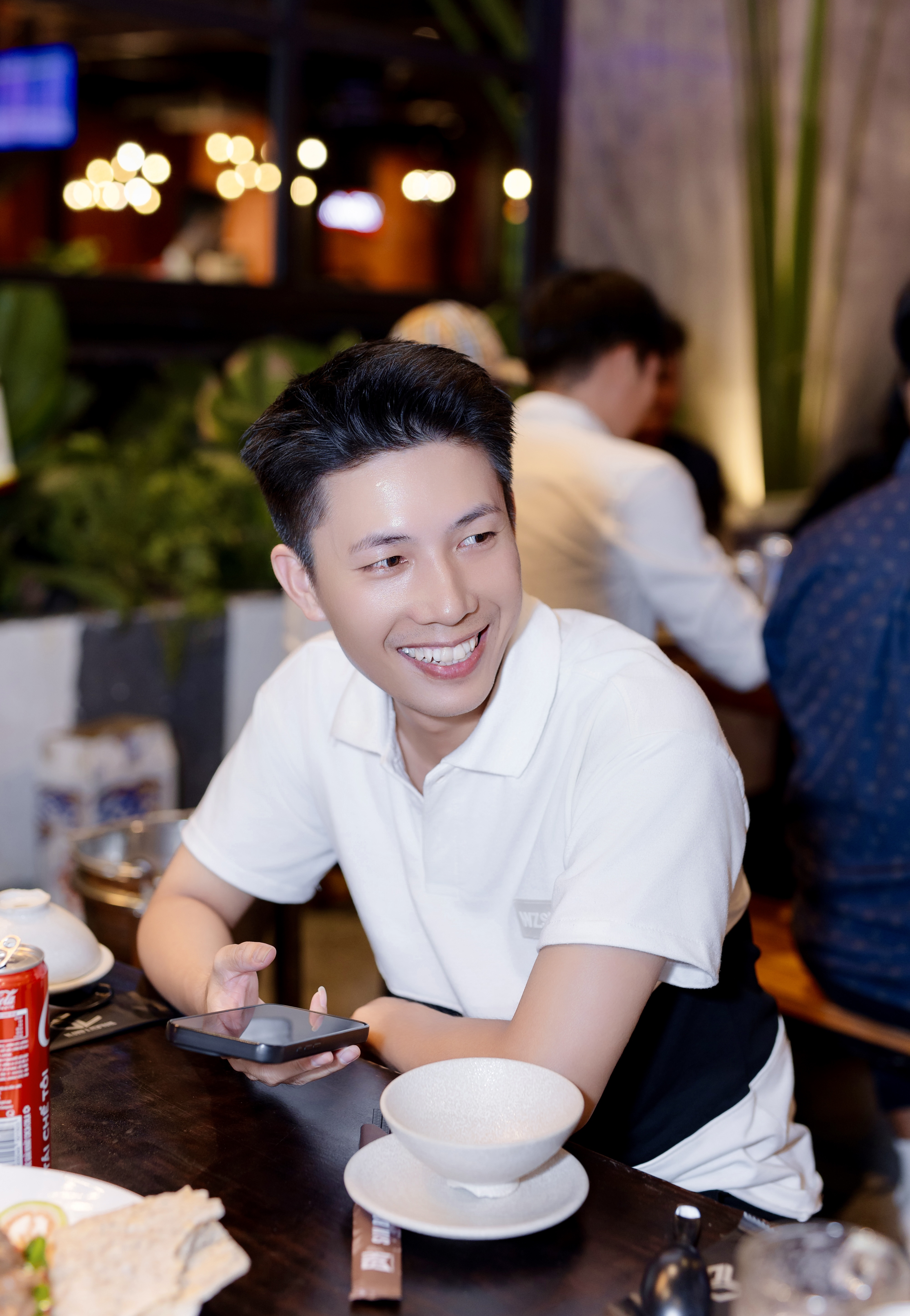 Tinder profile picture for @low