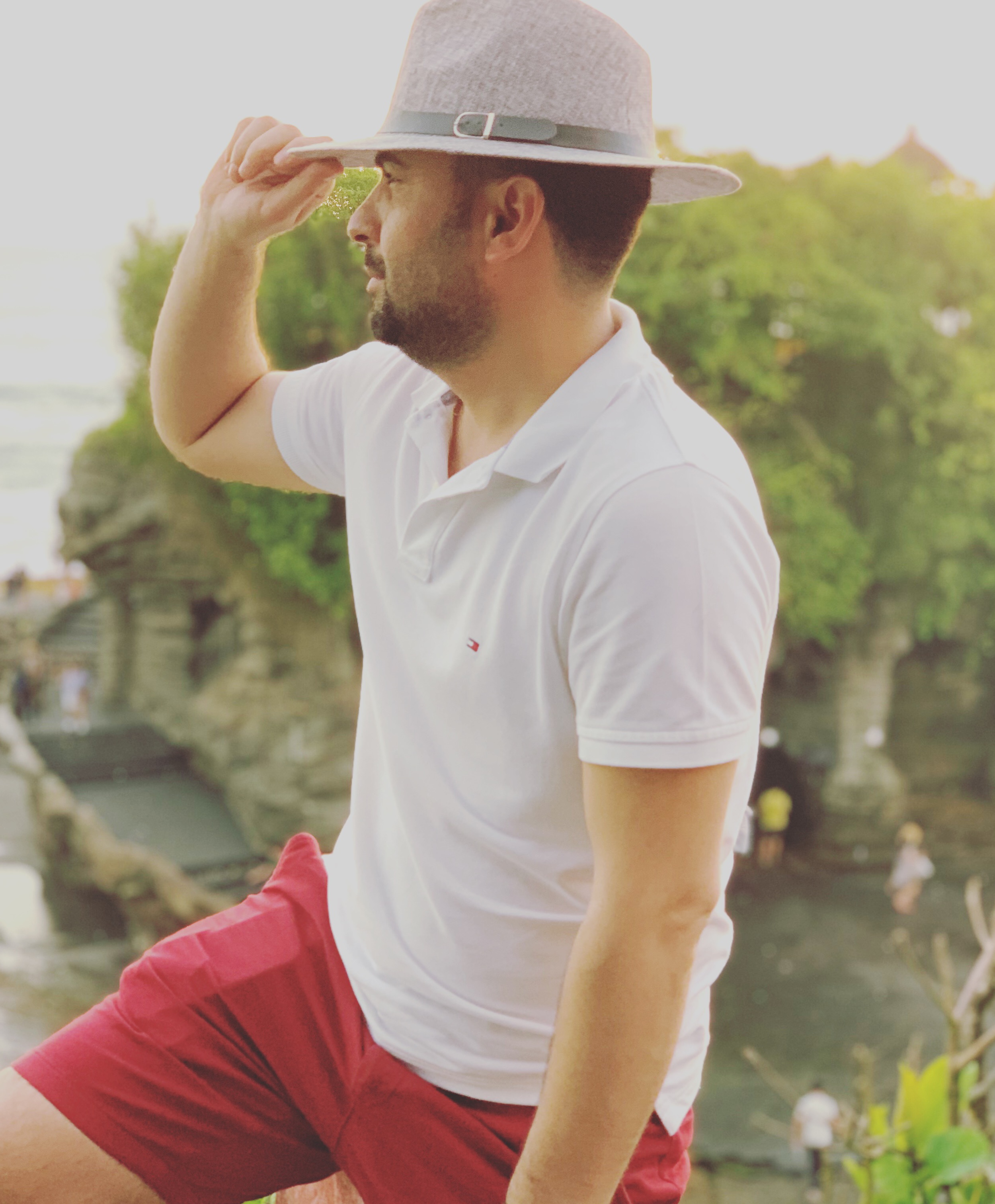 Tinder profile picture for @ripple