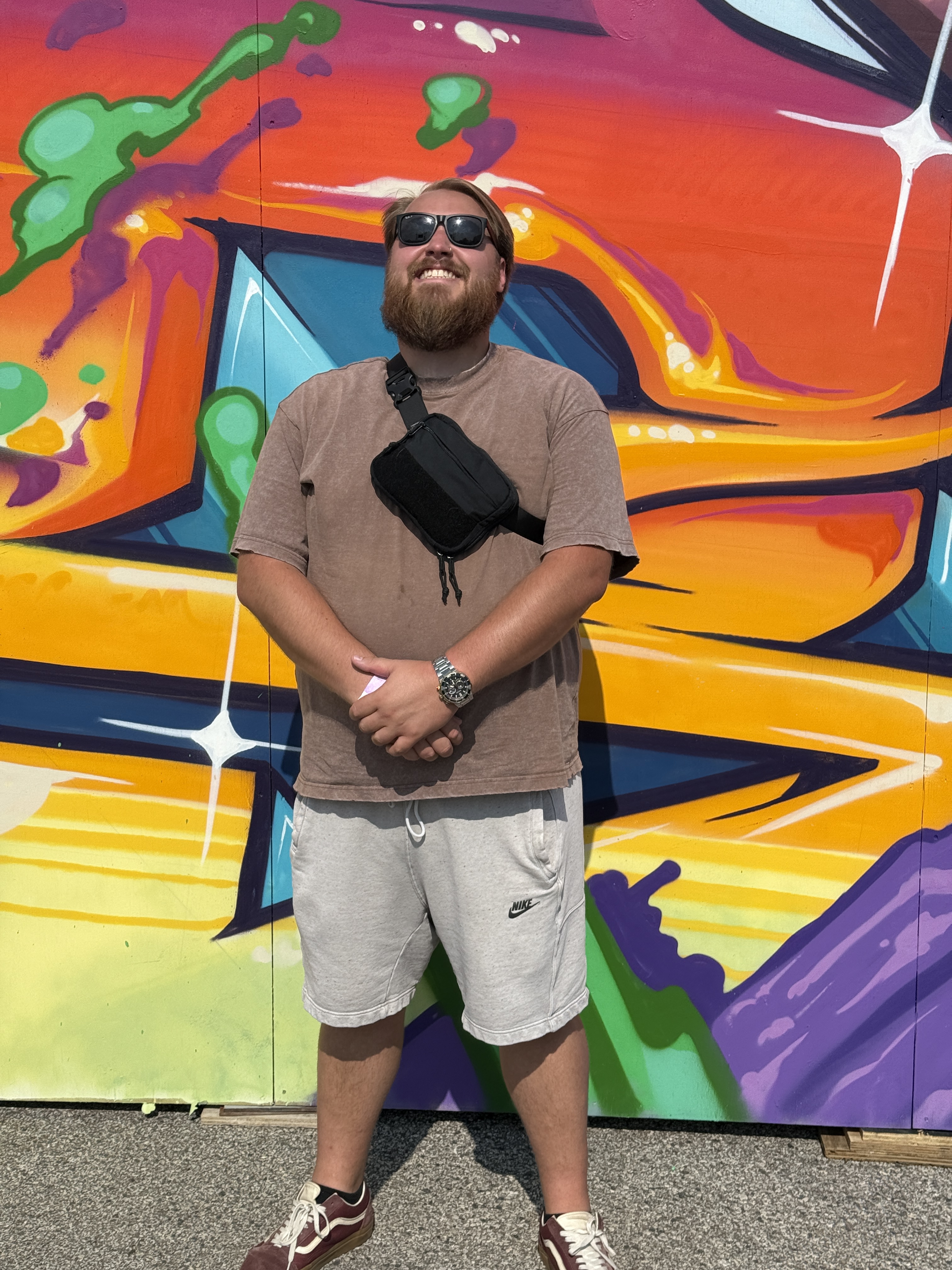Tinder profile picture for @load