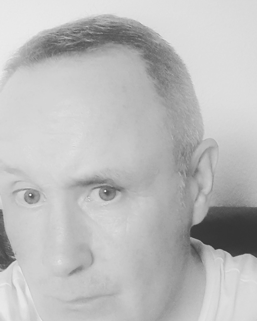 Tinder profile picture for @vanquish