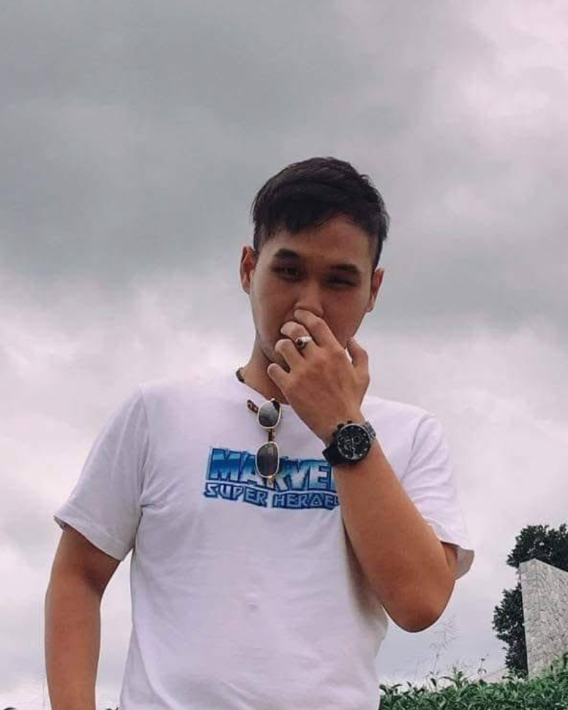 Tinder profile picture for @chiang