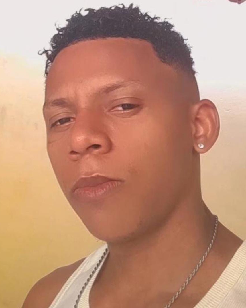 Tinder profile picture for @bruno