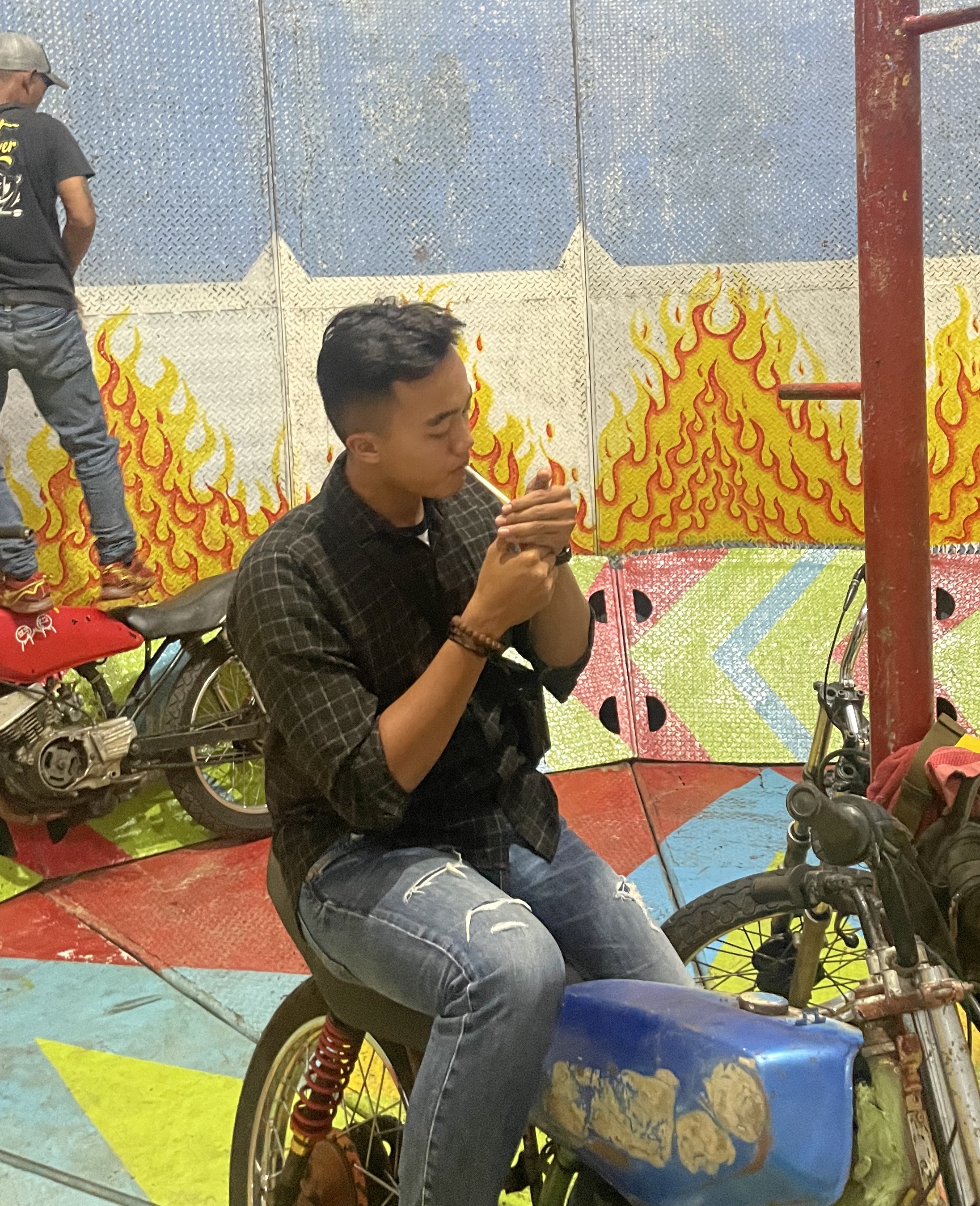 Tinder profile picture for @satria