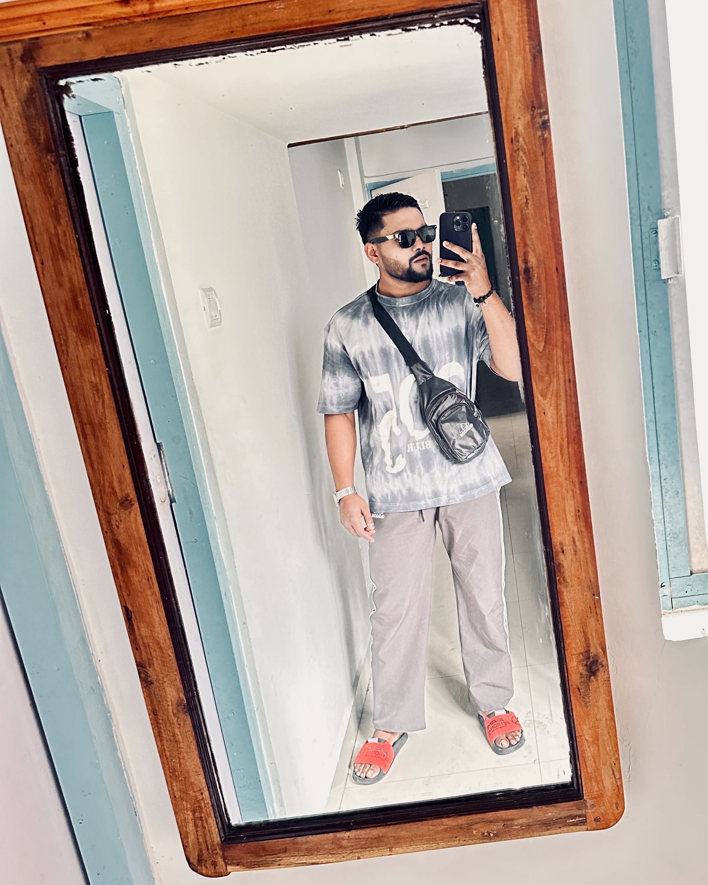 Tinder profile picture for @riti