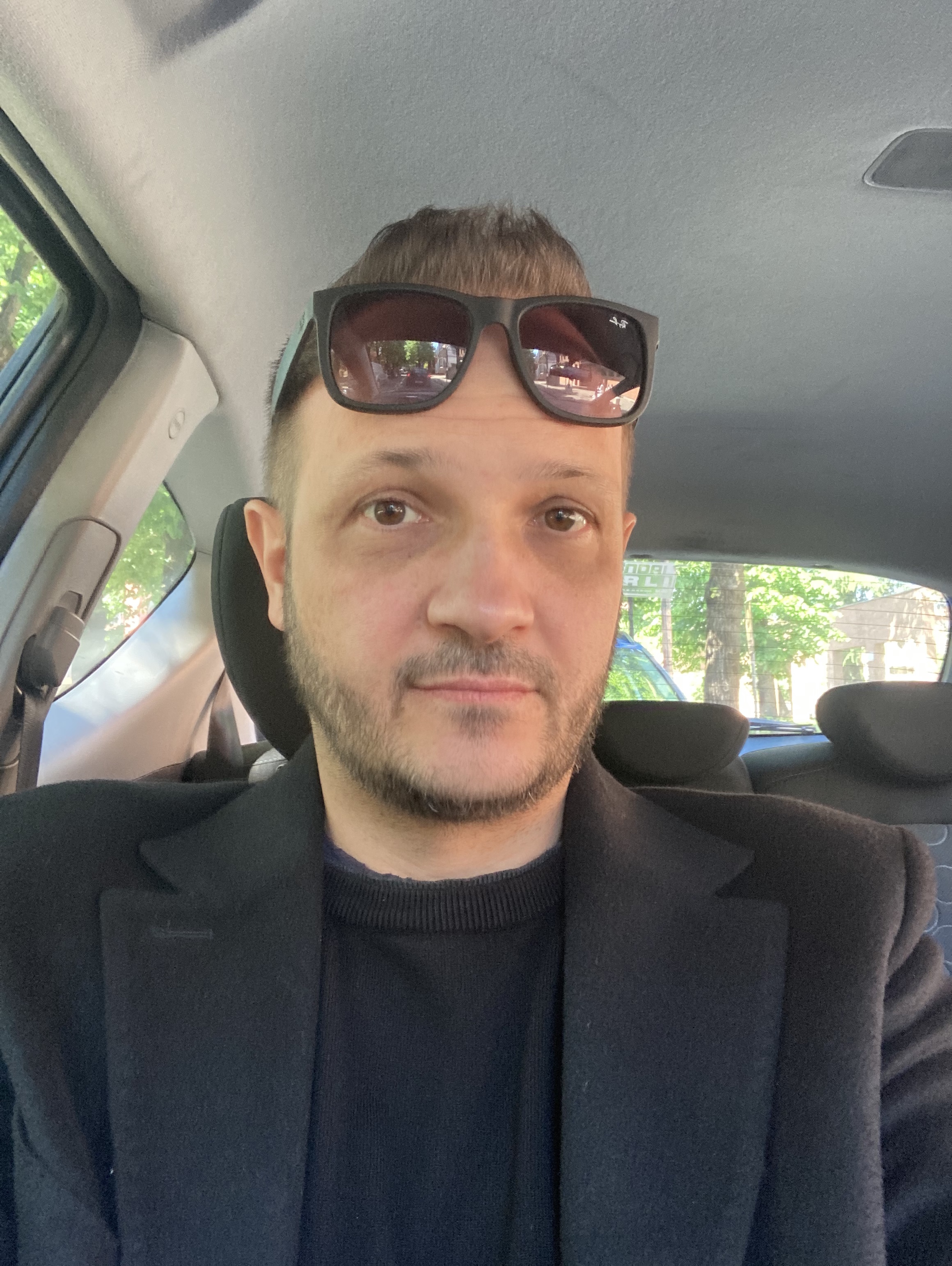 Tinder profile picture for @blacking