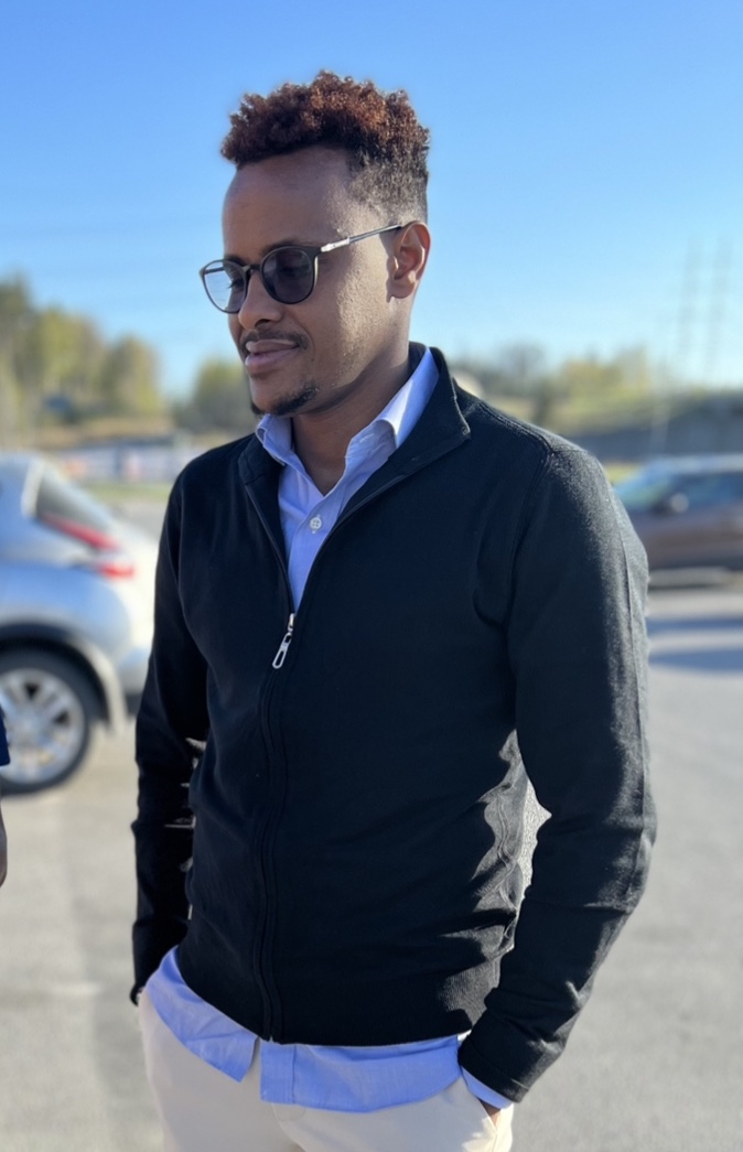 Tinder profile picture for @ggboy