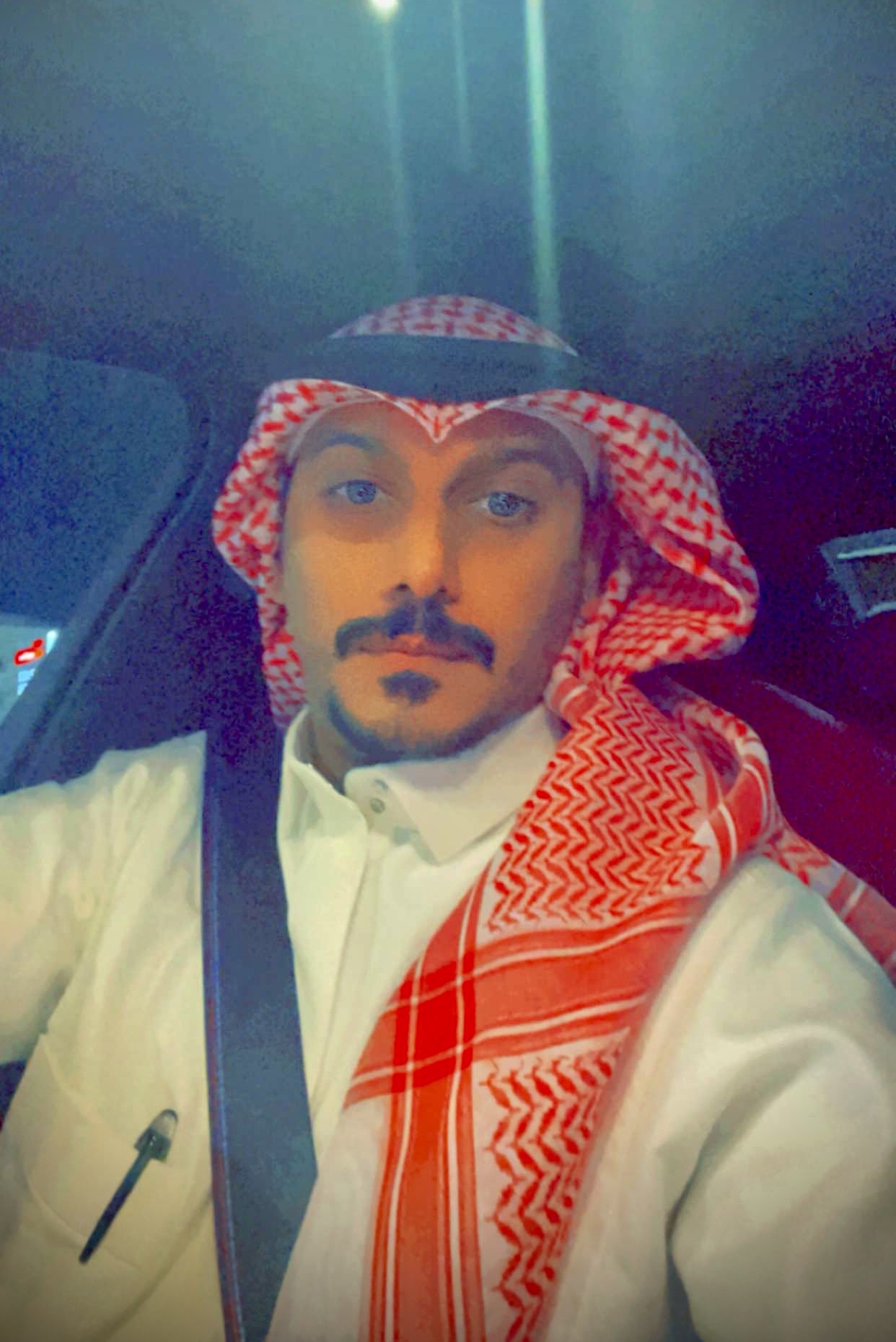 Tinder profile picture for @fao