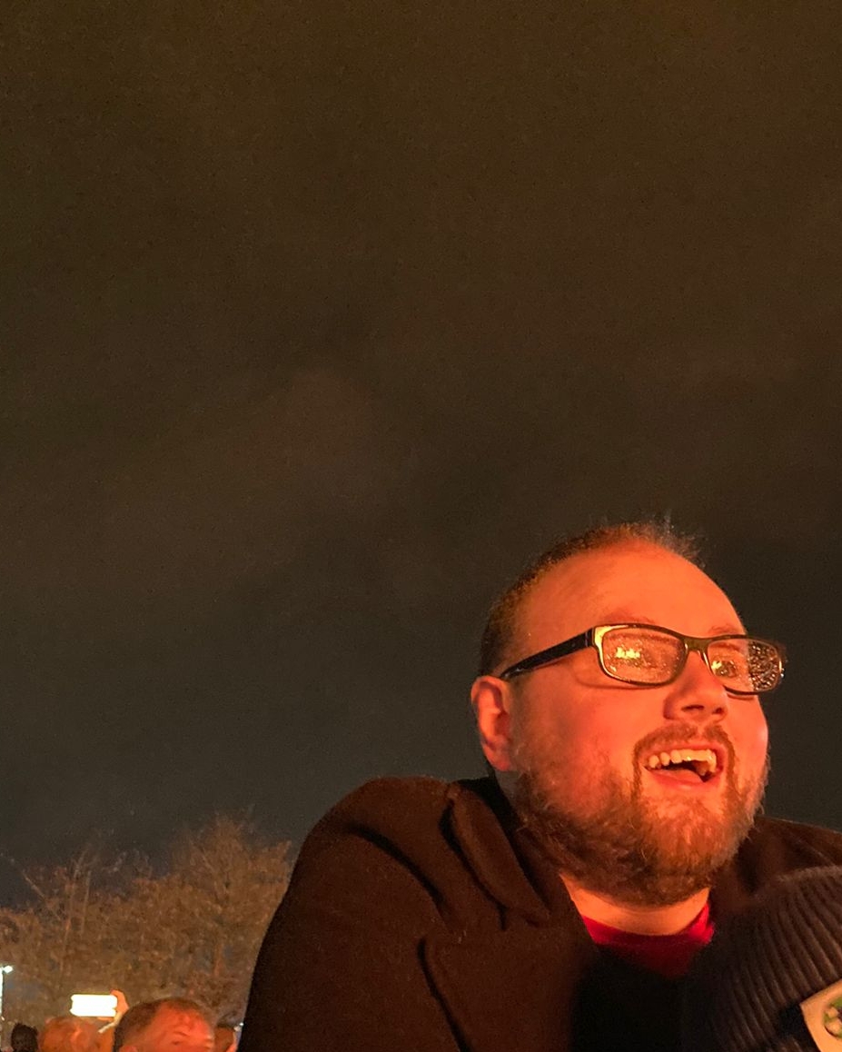 Tinder profile picture for @wedges
