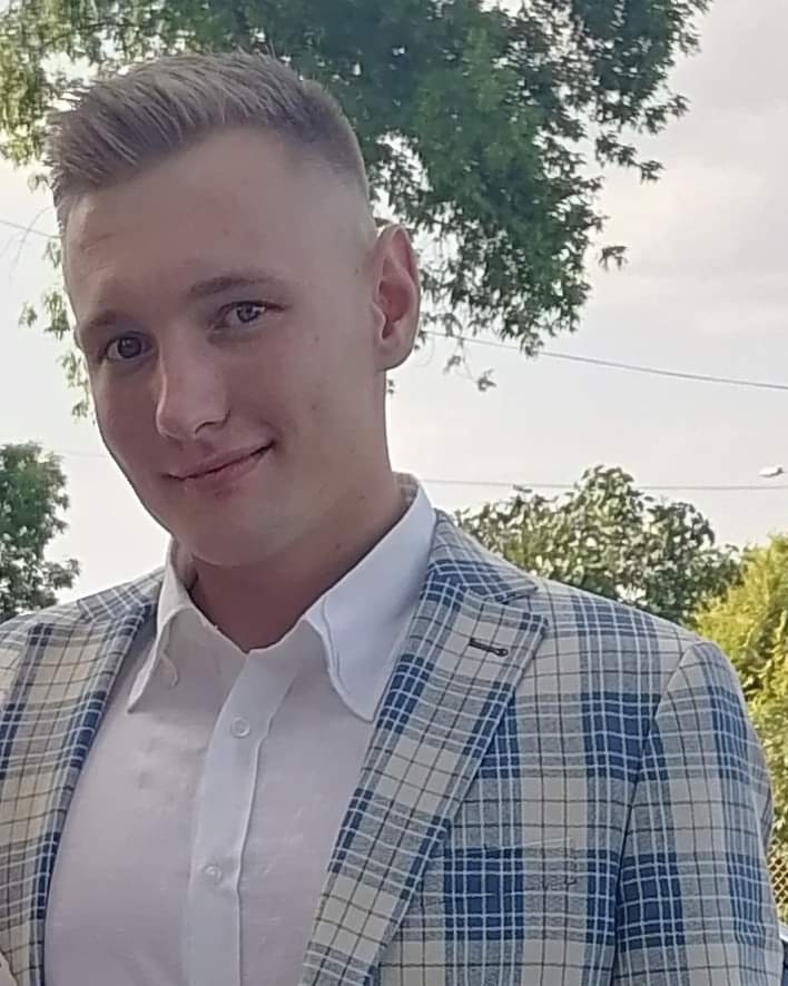 Tinder profile picture for @welder