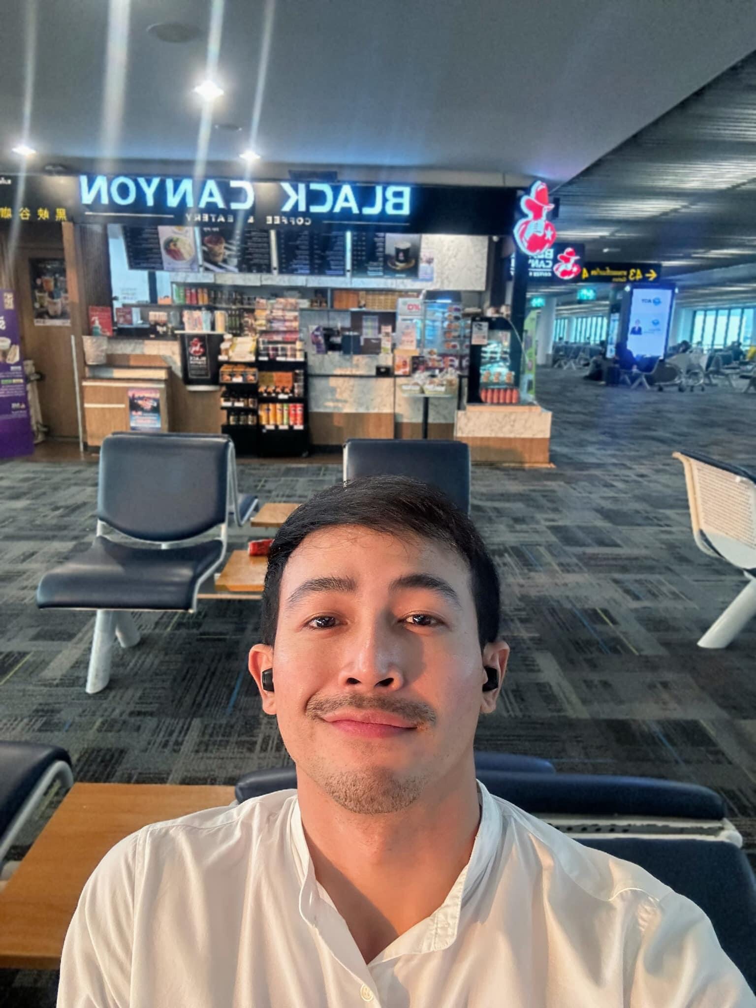 Tinder profile picture for @darn