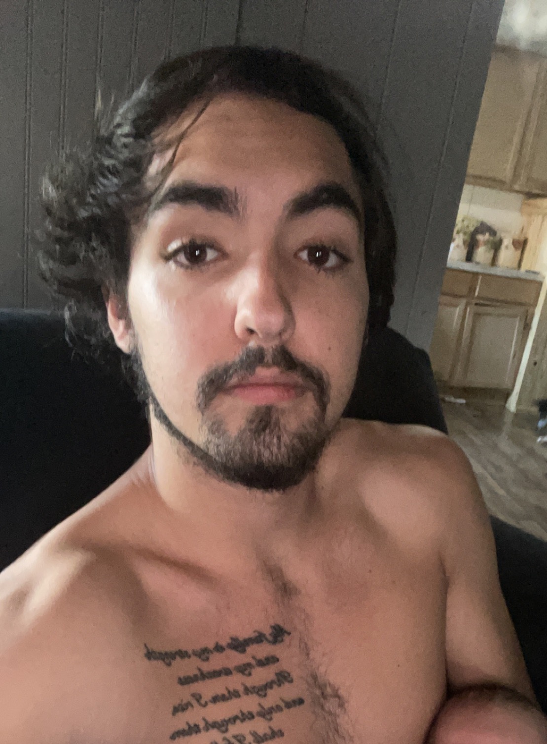 Tinder profile picture for @phntm
