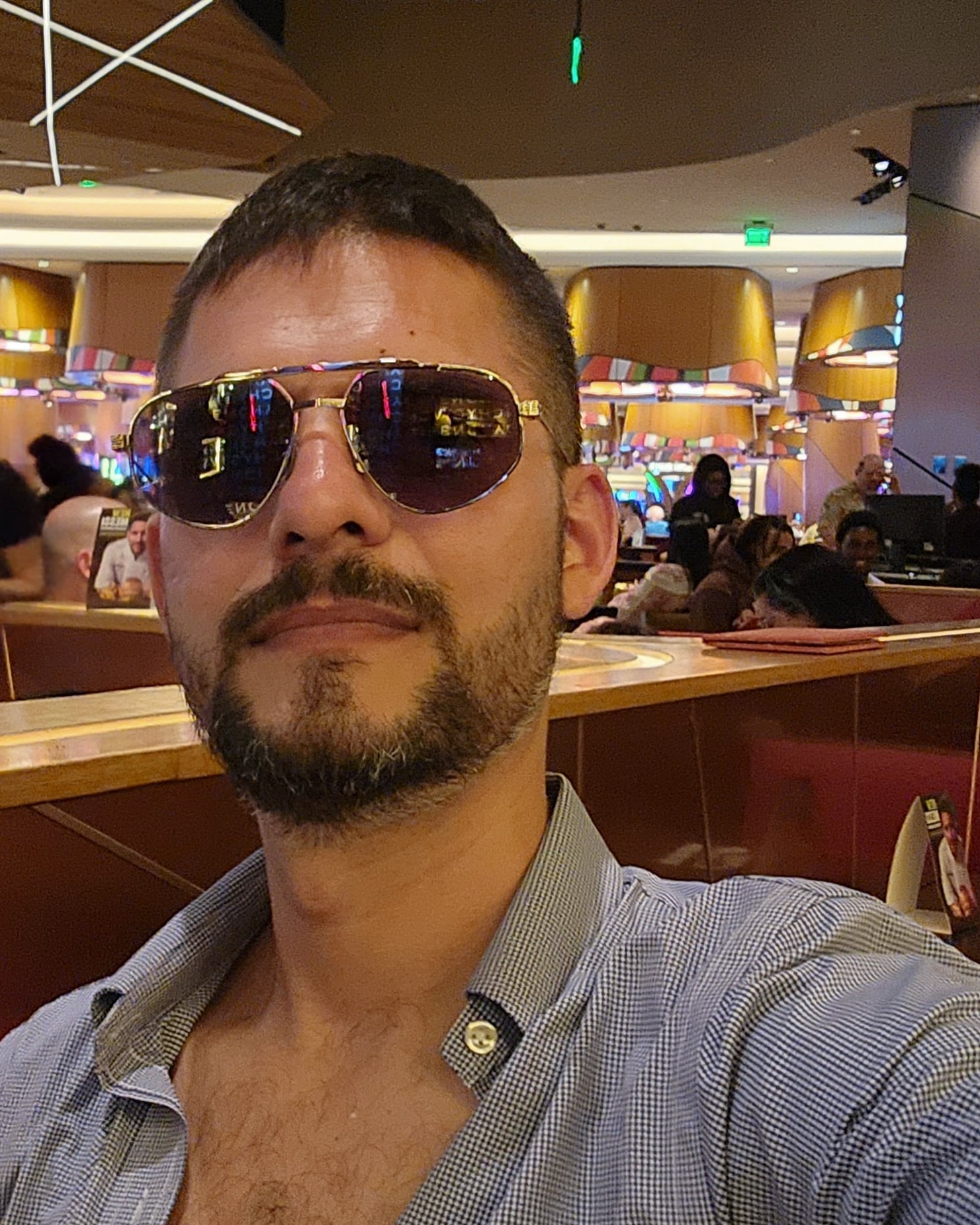 Tinder profile picture for @gev